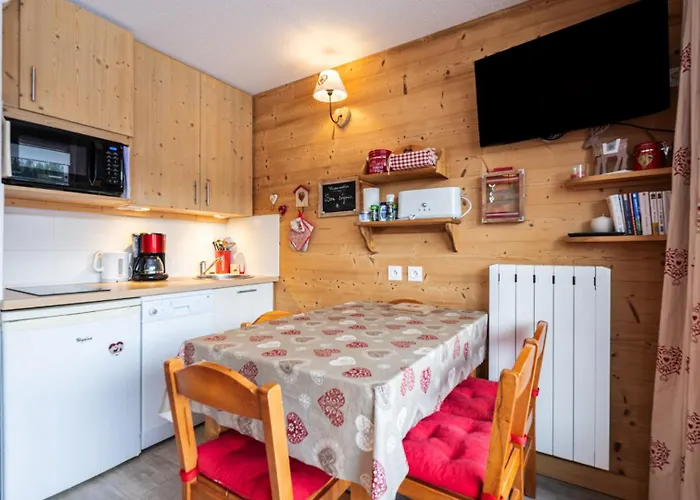 Appartement Les Eterlous N35 - 2p4 *